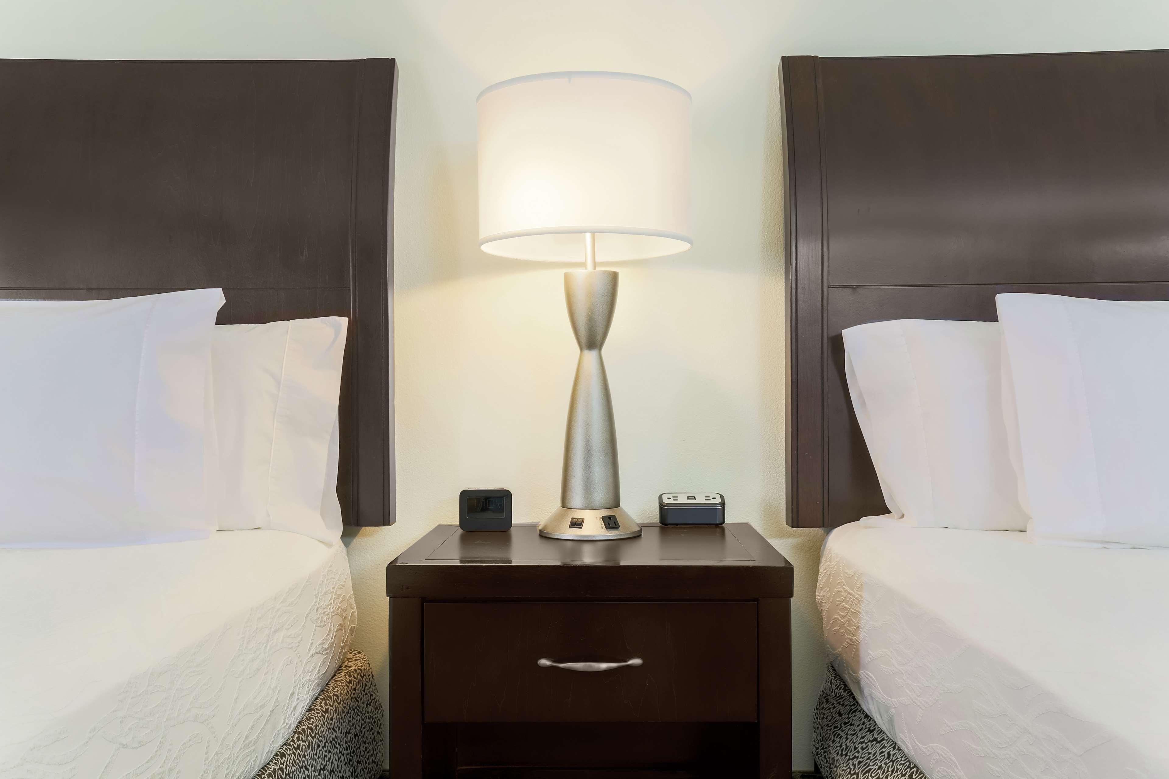 Hilton Garden Inn Dallas Lewisville Luaran gambar