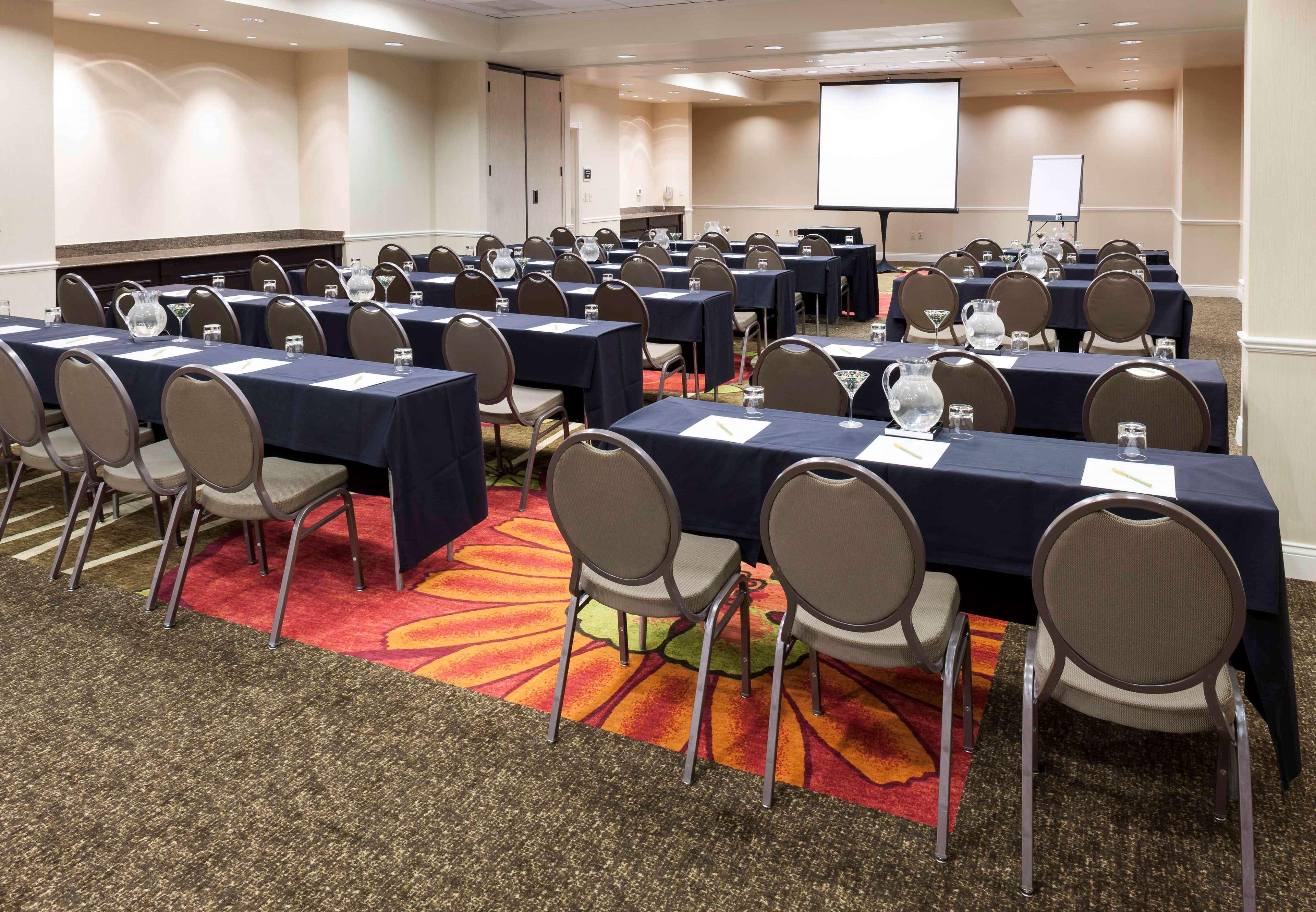 Hilton Garden Inn Dallas Lewisville Luaran gambar